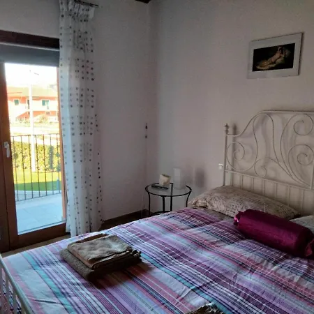 La Casa Di Giuliana Alojamento de Acomodação e Pequeno-almoço Cermignano