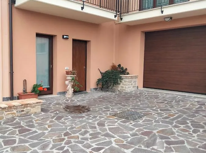 La Casa Di Giuliana 3* Cermignano